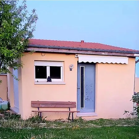 Quiet Independent Studio, Ideal For A Teacher Villeroy (Seine-et-Marne)
